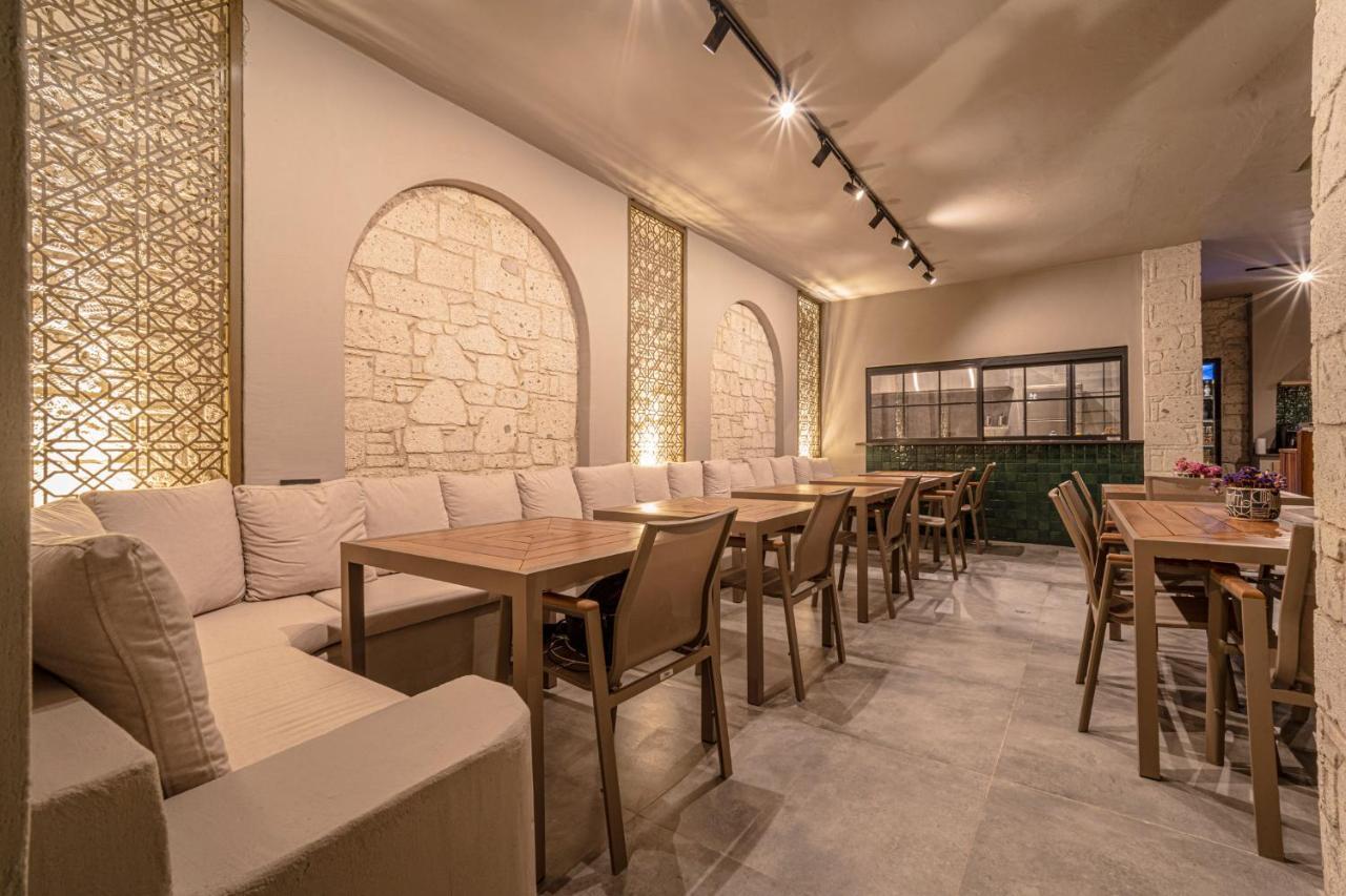 Derin Alacati (Adults Only) Luaran gambar